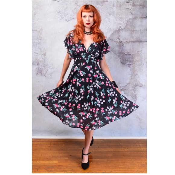 NEW Rockabilly Cherries print flutter sleeve dress - Picture 4 of 9